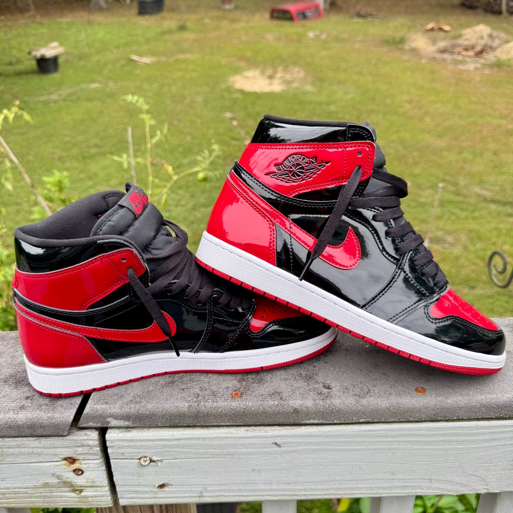 Air Jordan 1 High Og Patent Bred Size 10.5
